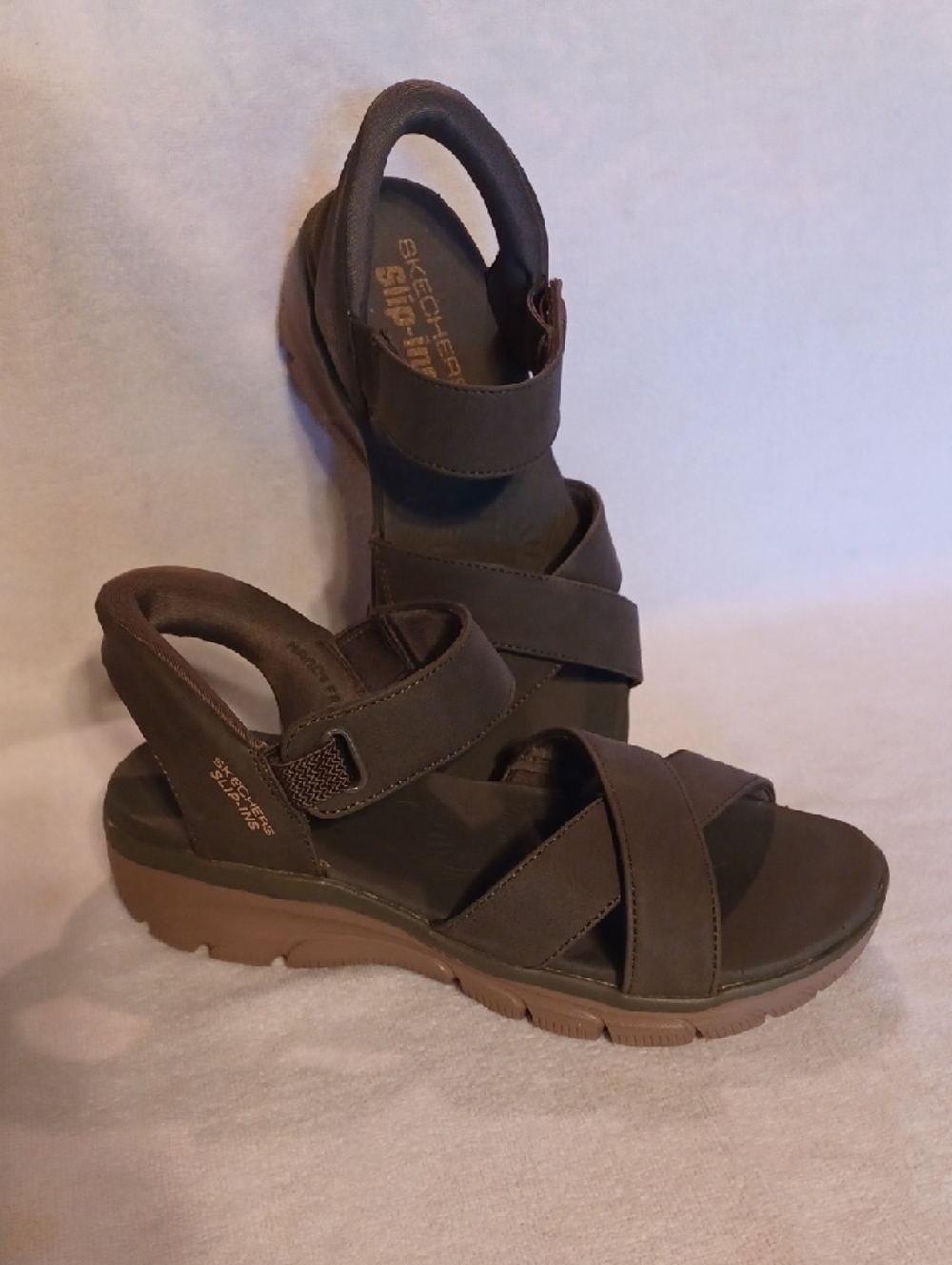 Skechers Women’s Brown Strappy Comfort Sandals Slip-ins Size 7